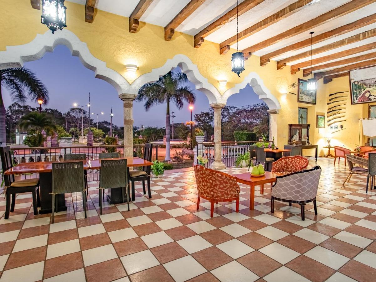 Hotel Hacienda Sanchez วัลลาโดลิด ภายนอก รูปภาพ