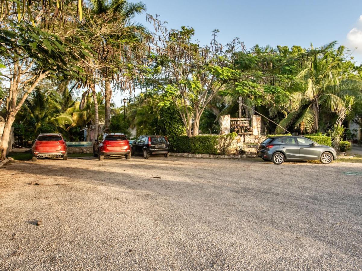 Hotel Hacienda Sanchez วัลลาโดลิด ภายนอก รูปภาพ